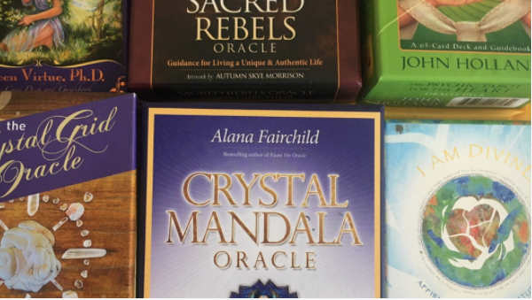 Register for the Fun with Oracle Cards Online Class May 13, 2020